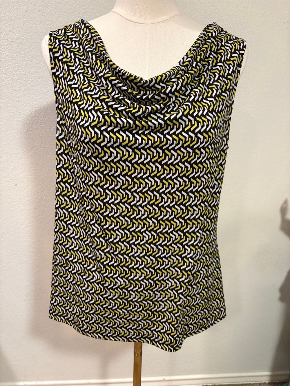 Tahari Sleeveless Cowl Neck Camisole – Black, White & Yellow